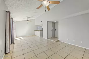 1864 E Kirkland Ln, Tempe, AZ 85281 - Photo 7