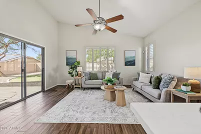 2046 E Carob Drive, Chandler, AZ 85286 - Photo 11