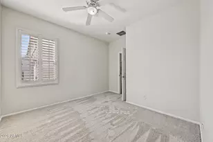 2046 E Carob Dr, Chandler, AZ 85286 - Photo 29