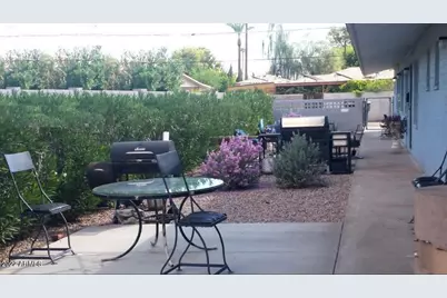 1819 N 18th Street #Apt D2, Phoenix, AZ 85006 - Photo 1