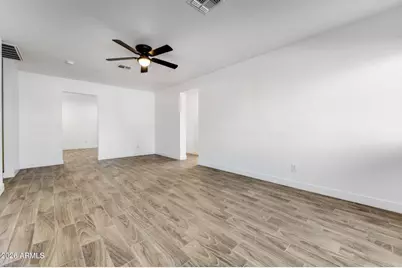 1757 W Sunland Avenue, Phoenix, AZ 85041 - Photo 33