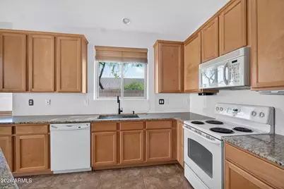 1518 E Fontana Drive, Casa Grande, AZ 85122 - Photo 3