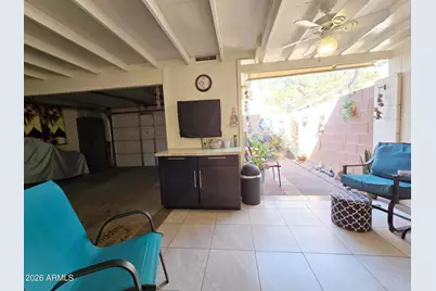 10624 W Oakmont Drive, Sun City, AZ 85351 - Photo 5