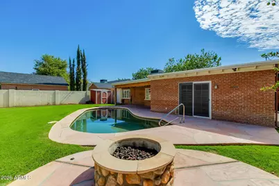 232 E Medlock Drive, Phoenix, AZ 85012 - Photo 23
