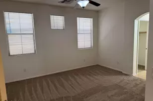 3728 E Kerry Ln, Phoenix, AZ 85050 - Photo 11
