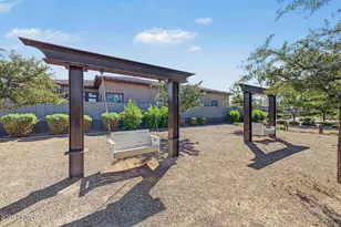 3656 E Sagittarius Pl, Chandler, AZ 85249 - Photo 33
