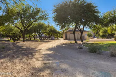 3660 W Golden Lane, Chandler, AZ 85226 - Photo 55