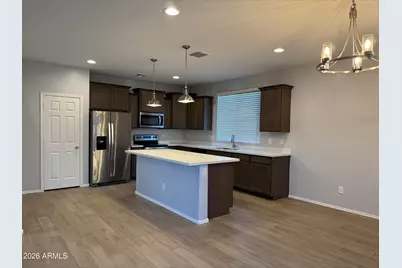 8889 N 71st Drive, Peoria, AZ 85345 - Photo 11