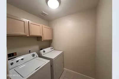4805 E Kachina Trail #9, Phoenix, AZ 85044 - Photo 23