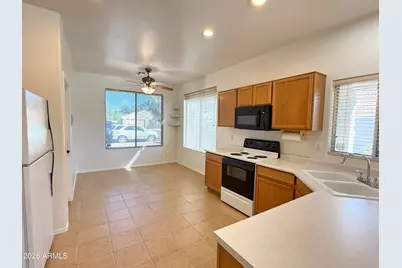 5747 E Gable Circle, Mesa, AZ 85206 - Photo 9