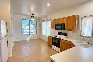 5747 E Gable Cir, Mesa, AZ 85206 - Photo 9