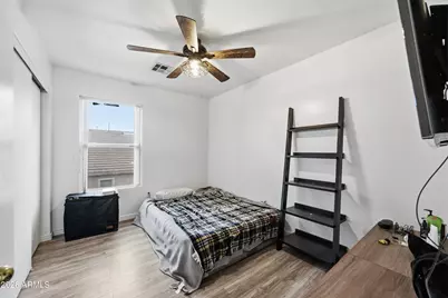 7129 W Palmaire Avenue, Glendale, AZ 85303 - Photo 31