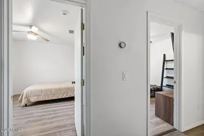 7129 W Palmaire Avenue, Glendale, AZ 85303 - Photo 29