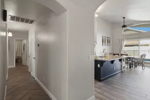 13408 E Jupiter Way, Chandler, AZ 85225 - Photo 13