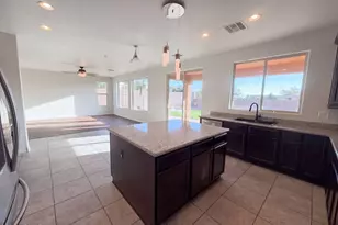 7906 S Cider Ln, Gilbert, AZ 85298 - Photo 15