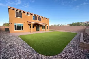 7906 S Cider Ln, Gilbert, AZ 85298 - Photo 5