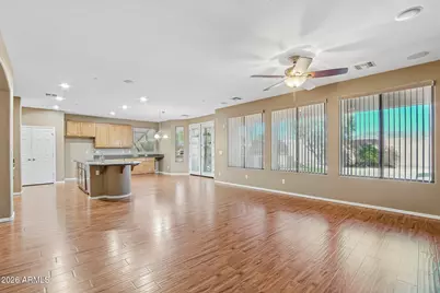 15498 N 185th Avenue, Surprise, AZ 85388 - Photo 11