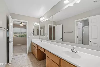 15498 N 185th Avenue, Surprise, AZ 85388 - Photo 21