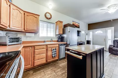 17200 W Bell Road #561, Surprise, AZ 85374 - Photo 15