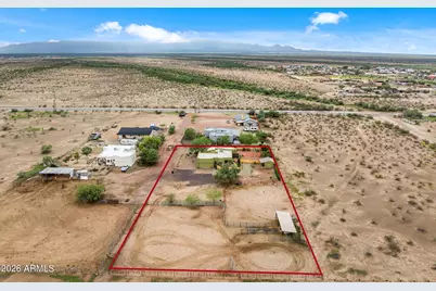 28308 N 250th Drive, Wittmann, AZ 85361 - Photo 5