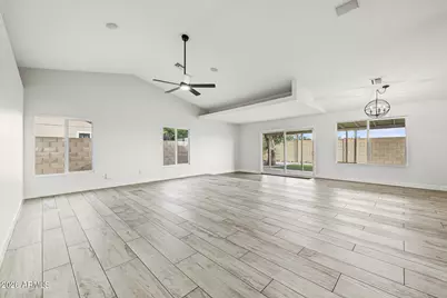 7960 W Denton Lane, Glendale, AZ 85303 - Photo 3