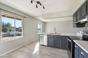 2002 W Bluefield Ave, Phoenix, AZ 85023 - Photo 15
