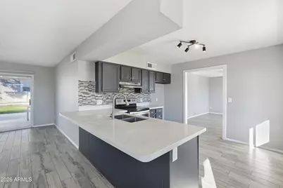 2002 W Bluefield Avenue, Phoenix, AZ 85023 - Photo 17