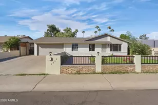 2002 W Bluefield Ave, Phoenix, AZ 85023 - Photo 1