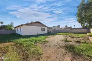 2002 W Bluefield Ave, Phoenix, AZ 85023 - Photo 35