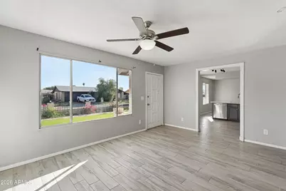 2002 W Bluefield Avenue, Phoenix, AZ 85023 - Photo 7