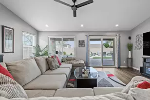 1922 W Burgess Ln, Phoenix, AZ 85041 - Photo 9