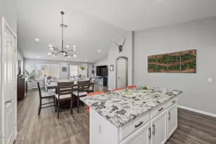 1922 W Burgess Ln, Phoenix, AZ 85041 - Photo 17
