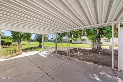 10339 W Prairie Hills Circle, Sun City, AZ 85351 - Photo 33