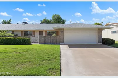 10339 W Prairie Hills Circle, Sun City, AZ 85351 - Photo 1