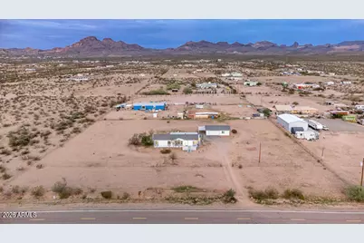 1097 S Egar Road, Golden Valley, AZ 86413 - Photo 19