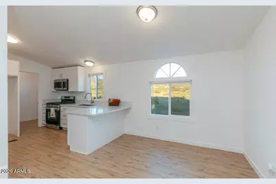 3868 W Abrigo Drive, Golden Valley, AZ 86413 - Photo 3