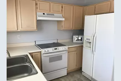 17407 N 28th Avenue, Phoenix, AZ 85053 - Photo 9