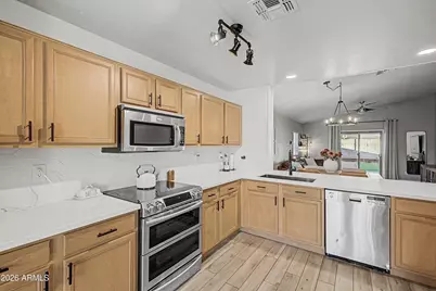 17758 W Redfield Road, Surprise, AZ 85388 - Photo 5