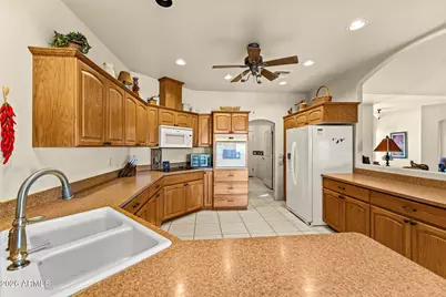 18530 W Moonlight Mesa Road, Wickenburg, AZ 85390 - Photo 3
