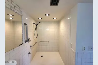 3401 W Saint Moritz Lane, Phoenix, AZ 85053 - Photo 19
