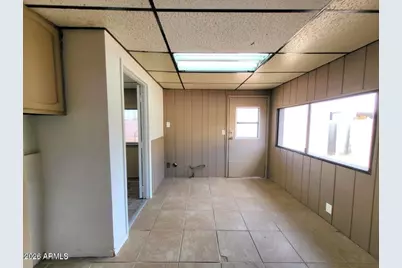 3401 W Saint Moritz Lane, Phoenix, AZ 85053 - Photo 13