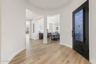2387 E Susan Dr, Gilbert, AZ 85298 - Photo 5