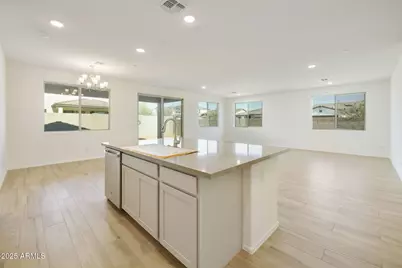 15662 W Christy Drive, Surprise, AZ 85379 - Photo 11