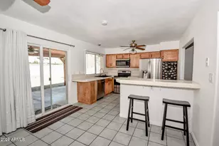 2702 E Aster Dr, Phoenix, AZ 85032 - Photo 3