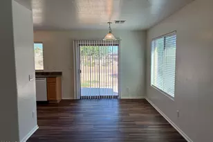 3136 W Alta Vista Rd, Phoenix, AZ 85041 - Photo 11