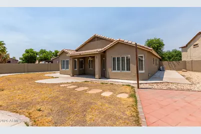 7685 N 51st Lane, Glendale, AZ 85301 - Photo 29
