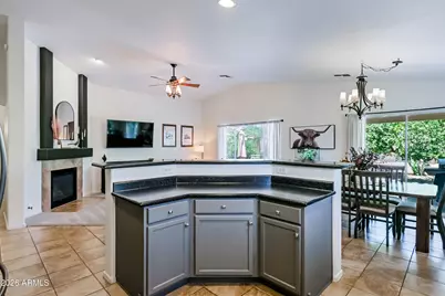 15276 W Laurel Lane, Surprise, AZ 85379 - Photo 5