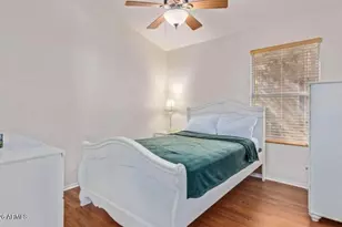 7942 W Kimberly Way, Glendale, AZ 85308 - Photo 9