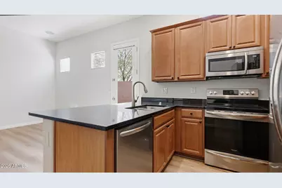 23422 N 167th Lane, Surprise, AZ 85387 - Photo 33