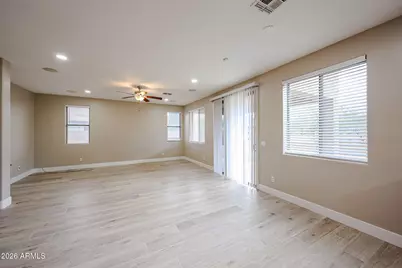11920 W Cypress Street, Avondale, AZ 85392 - Photo 23